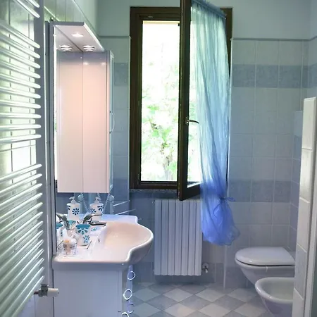 Apartment First Floor Moniga del Garda
